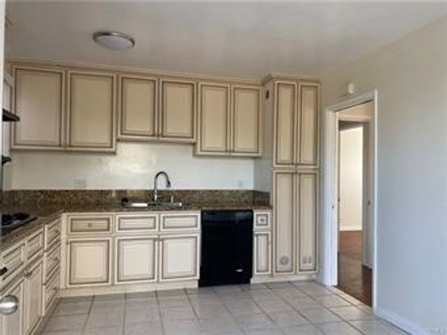 24443 Winlock, Torrance, CA 90505