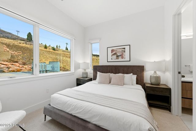 2752 High Mountain Road 1102, Park City, UT 84098