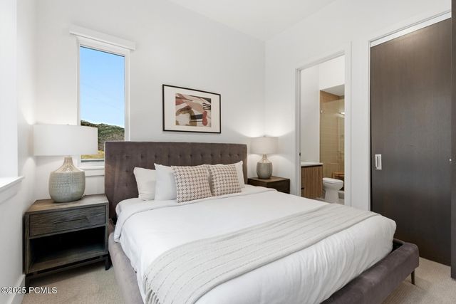 2752 High Mountain Road 1102, Park City, UT 84098