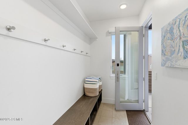 2752 High Mountain Road 1102, Park City, UT 84098