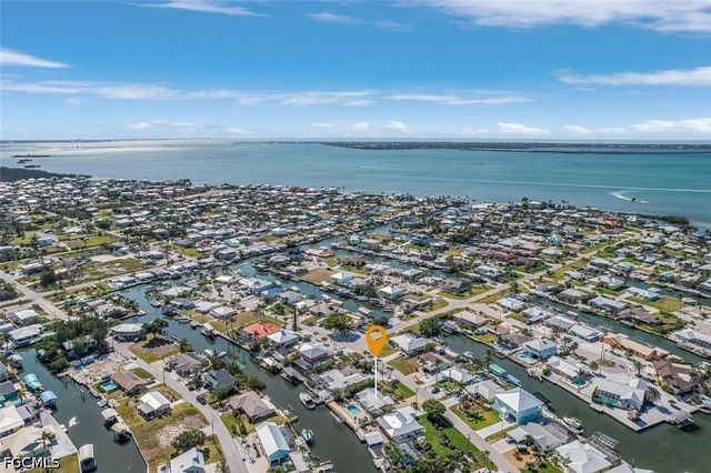 3664 Bayview AVE, St James City, FL 33956