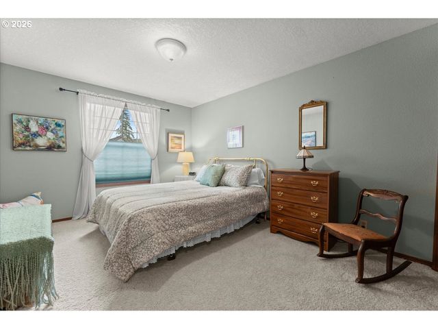 5725 Sw CALUSA Loop, Tualatin, OR 97062
