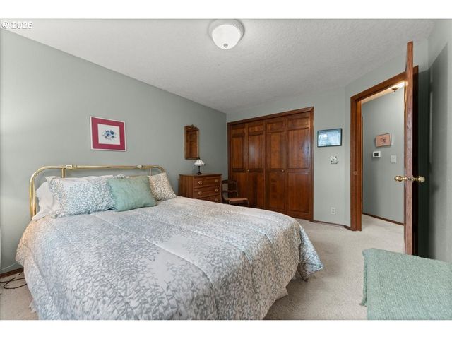 5725 Sw CALUSA Loop, Tualatin, OR 97062