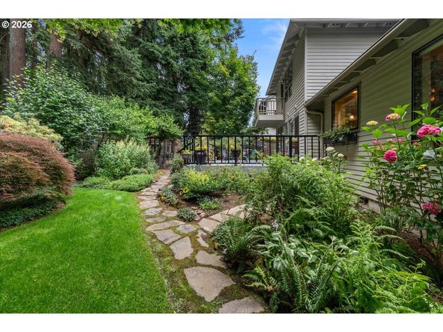 5725 Sw CALUSA Loop, Tualatin, OR 97062