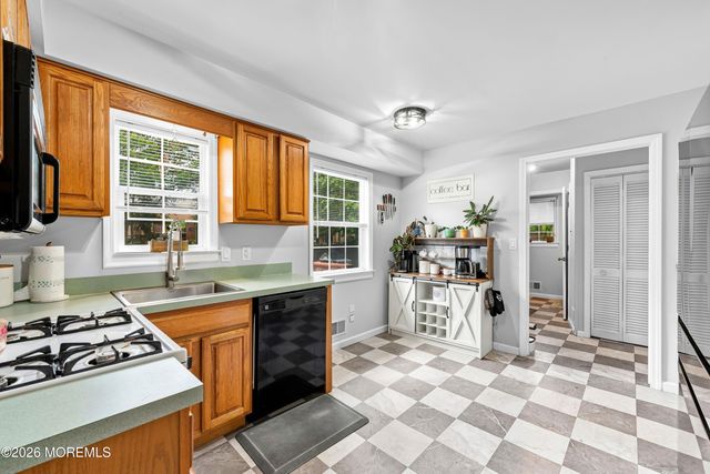 55 Cedar Drive, Brick, NJ 08723