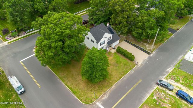 55 Cedar Drive, Brick, NJ 08723