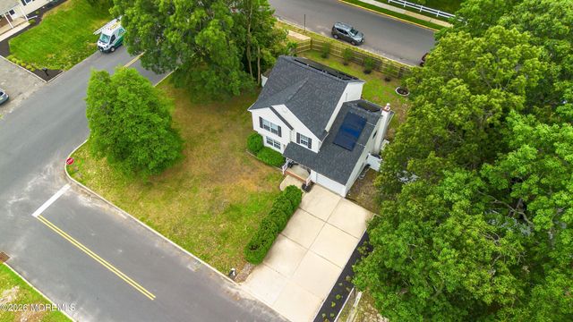 55 Cedar Drive, Brick, NJ 08723