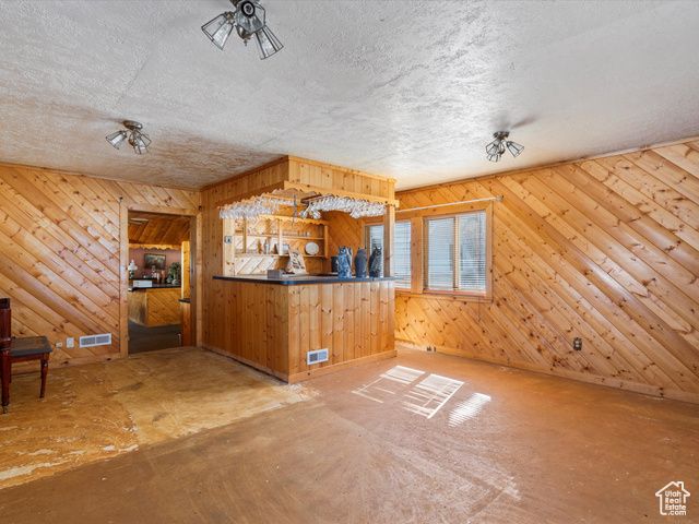 7345 E 900 S, Huntsville, UT 84317