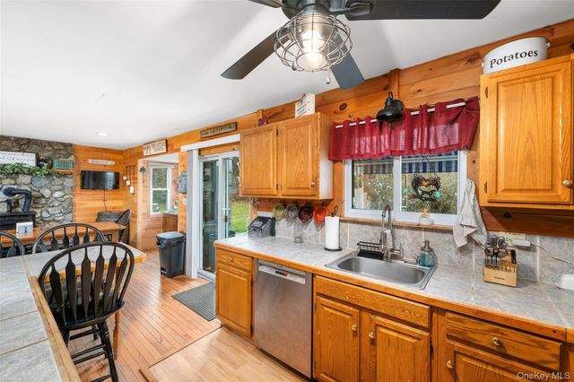 2146 Route 55, Lagrangeville, NY 12540