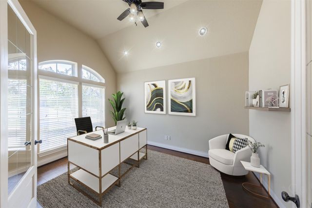 27602 Lakeway Trail Lane, Fulshear, TX 77441