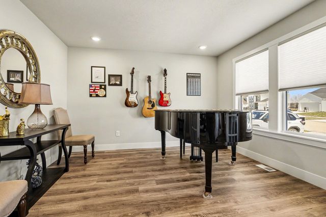 8396 W Sturtevant Avenue, Richland Twp, MI 49083