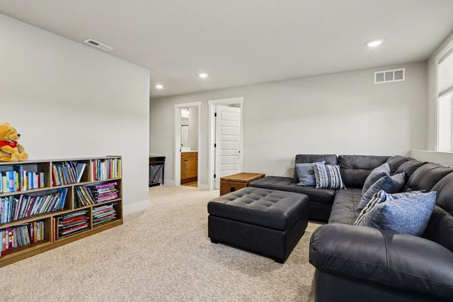 8396 W Sturtevant Avenue, Richland Twp, MI 49083