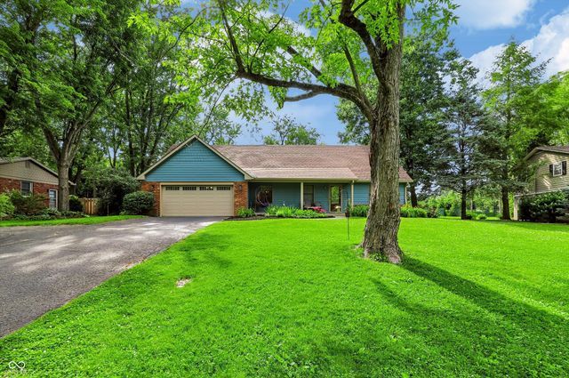 242 Beechmont Drive, Carmel, IN 46032