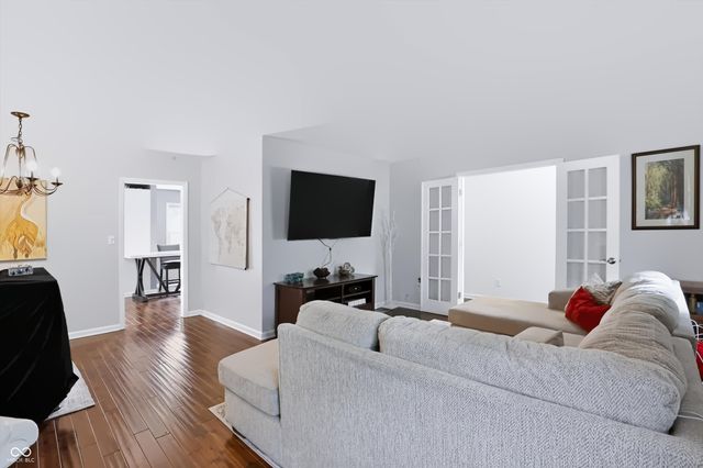 242 Beechmont Drive, Carmel, IN 46032