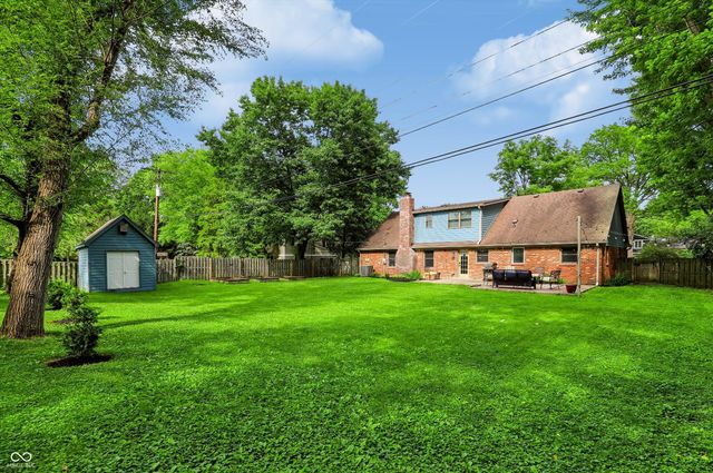 242 Beechmont Drive, Carmel, IN 46032