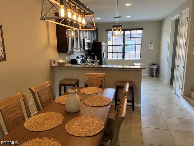 11875 Izarra WAY 8711, Fort Myers, FL 33912