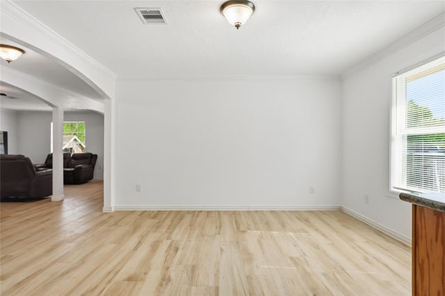 19322 S Post Oak Boulevard, Fresno, TX 77545