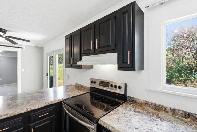 203 Fuzzy Duck Road, Lancaster, KY 40444