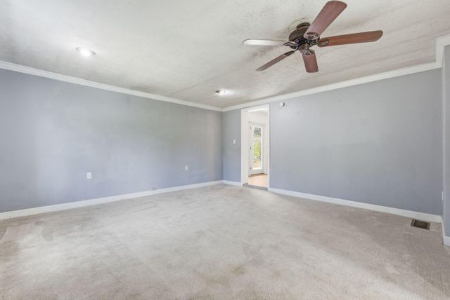 203 Fuzzy Duck Road, Lancaster, KY 40444