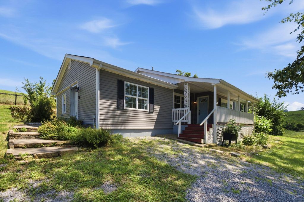 203 Fuzzy Duck Road, Lancaster, KY 40444