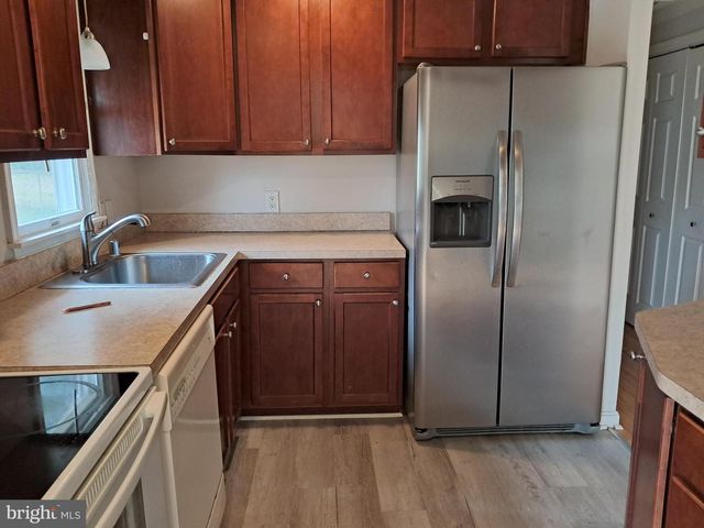 1412 ELIZABETH DR, Fredericksburg, VA 22405