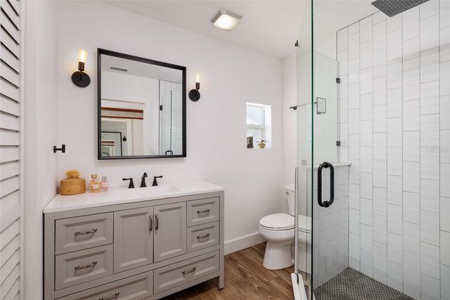 600 74TH AVENUE N, St Petersburg, FL 33702