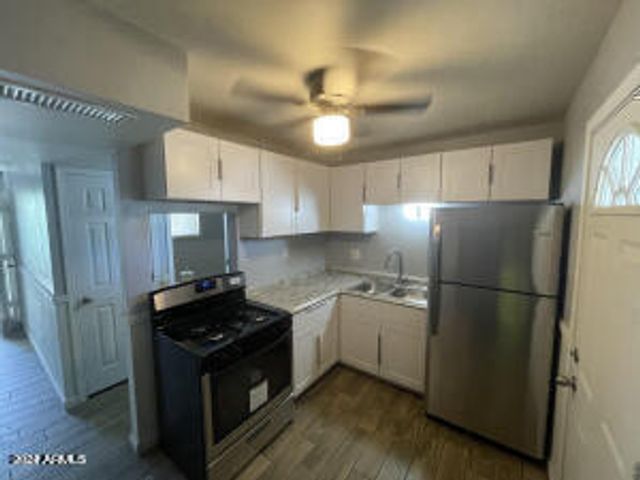 1402 E Dana Avenue, Mesa, AZ 85204