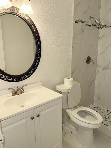 108 BOOTH LANE, Kissimmee, FL 34743