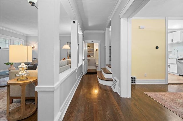 6034 Brookside Boulevard, Kansas City, MO 64113