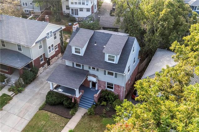 6034 Brookside Boulevard, Kansas City, MO 64113