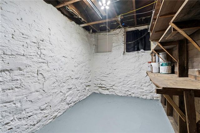 6034 Brookside Boulevard, Kansas City, MO 64113