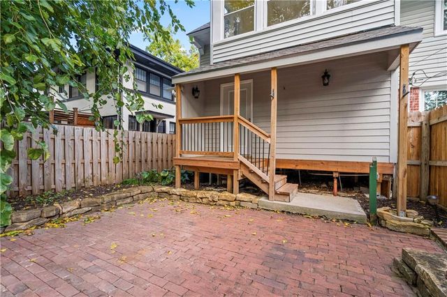 6034 Brookside Boulevard, Kansas City, MO 64113