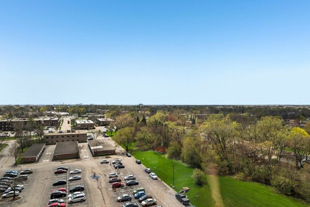 1 Renaissance Place 1022, Palatine, IL 60067