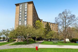 1 Renaissance Place 1022, Palatine, IL 60067