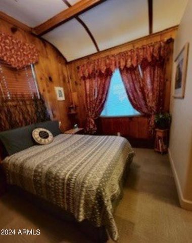 601 N BERRY Avenue, Winslow, AZ 86047