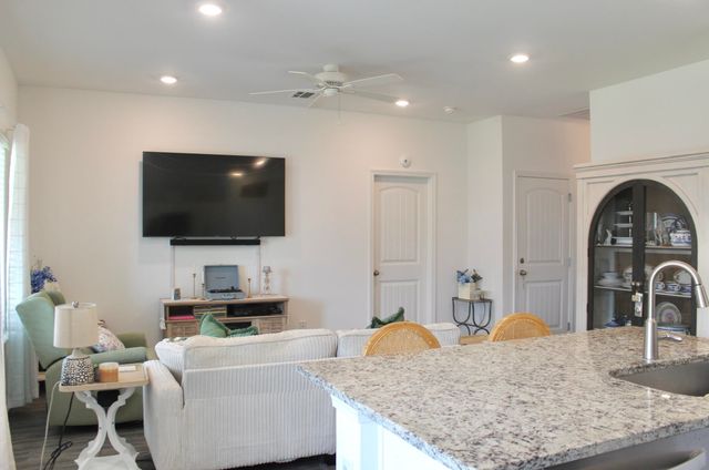 327 Jacey Drive, Thibodaux, LA 70301