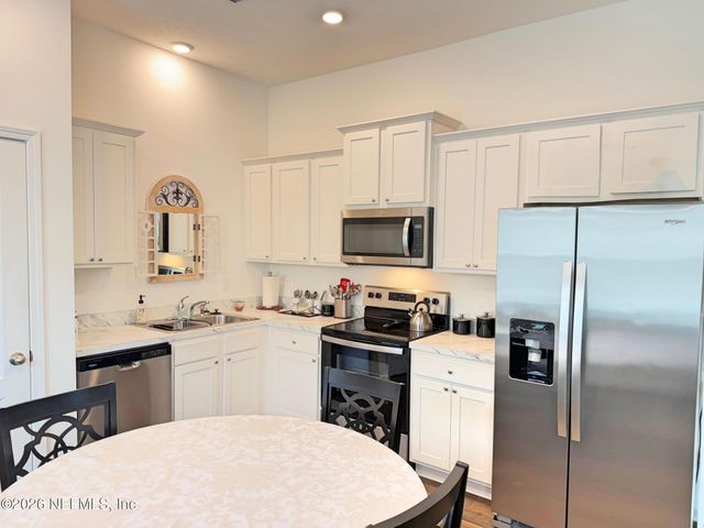 2734 OAK STREAM Drive, Green Cove Springs, FL 32043