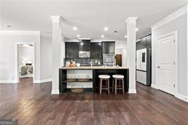 1020 Roswell Manor Circle, Roswell, GA 30076