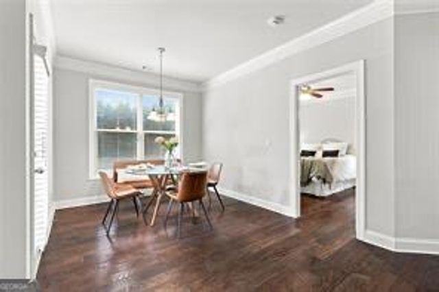 1020 Roswell Manor Circle, Roswell, GA 30076