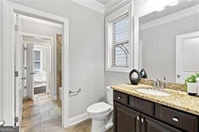 1020 Roswell Manor Circle, Roswell, GA 30076