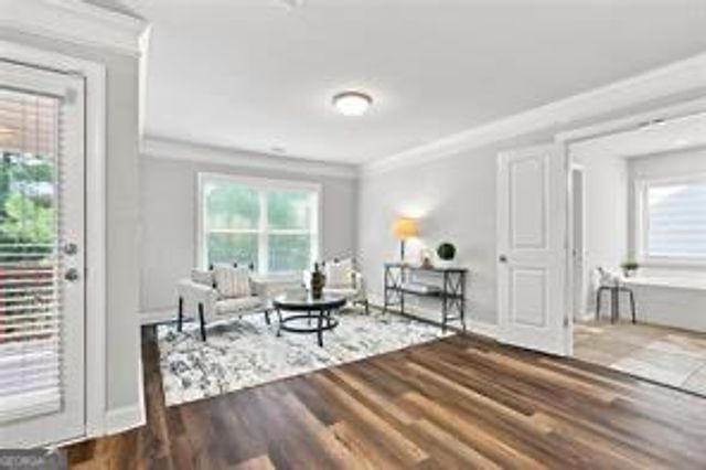 1020 Roswell Manor Circle, Roswell, GA 30076