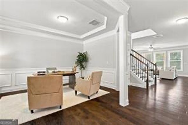 1020 Roswell Manor Circle, Roswell, GA 30076