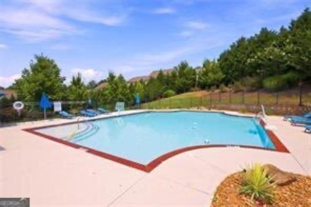 1020 Roswell Manor Circle, Roswell, GA 30076