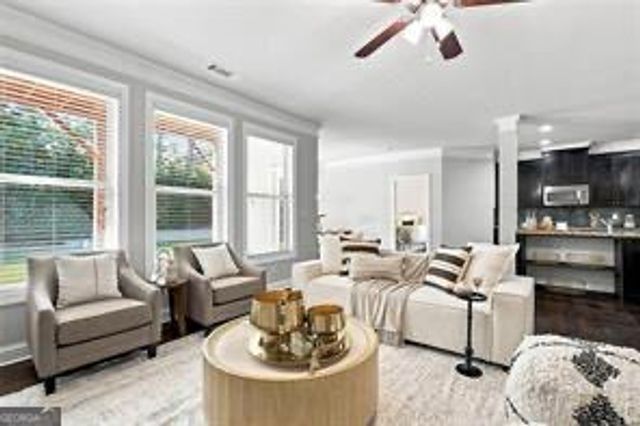 1020 Roswell Manor Circle, Roswell, GA 30076