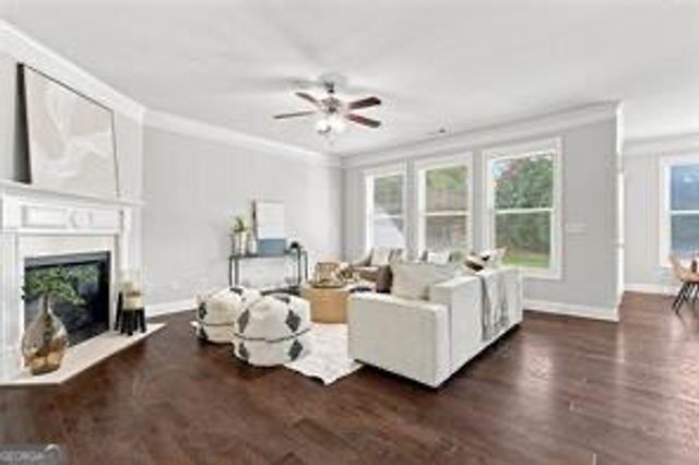 1020 Roswell Manor Circle, Roswell, GA 30076