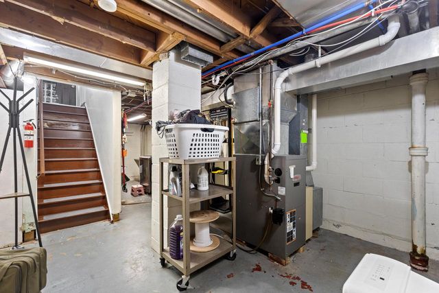 3371 S 75th STREET, Milwaukee, WI 53219