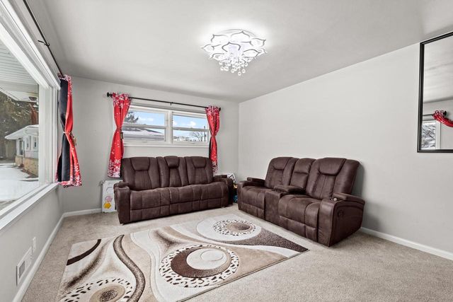 3371 S 75th STREET, Milwaukee, WI 53219