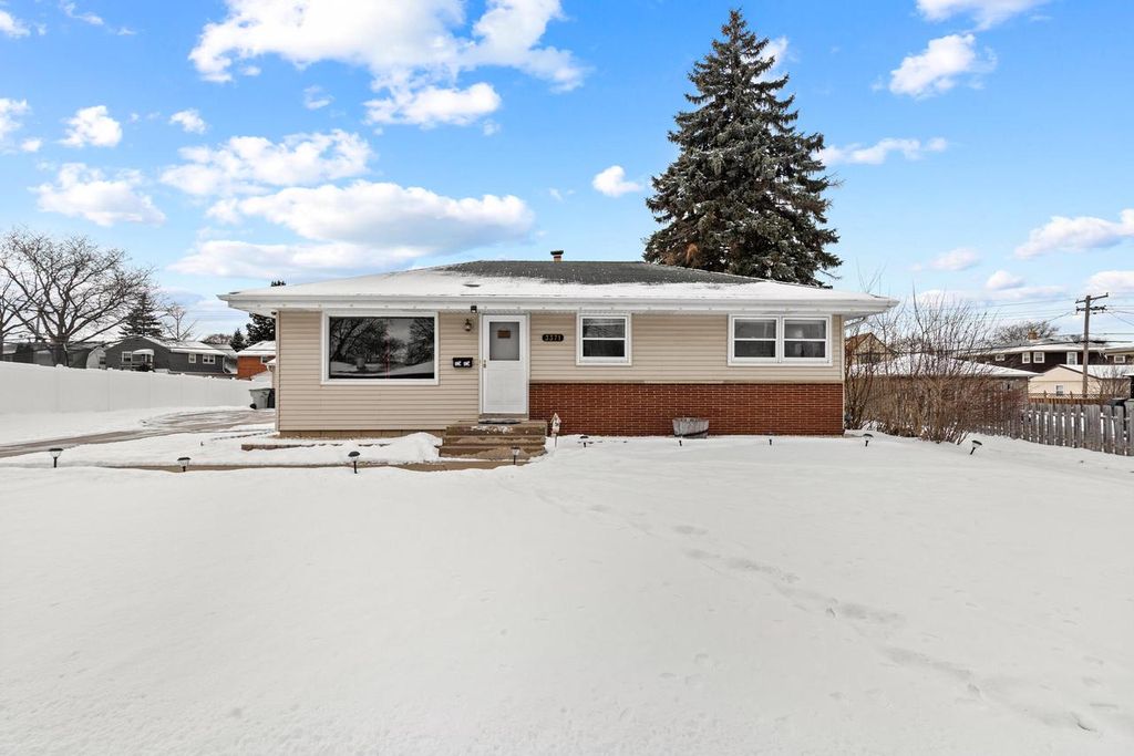 3371 S 75th STREET, Milwaukee, WI 53219