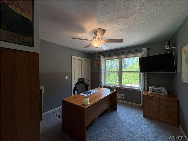 29 Wenham Lane, Perinton, NY 14534