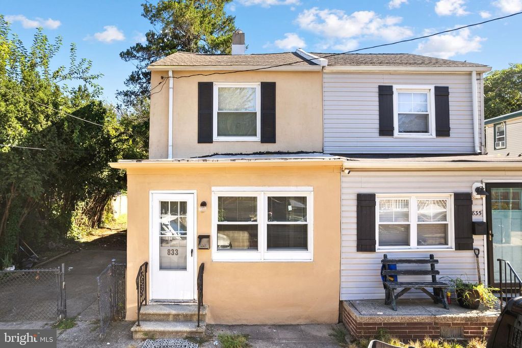 833 CUMBERLAND ST, GLOUCESTER CITY, NJ 08030 — photo 2